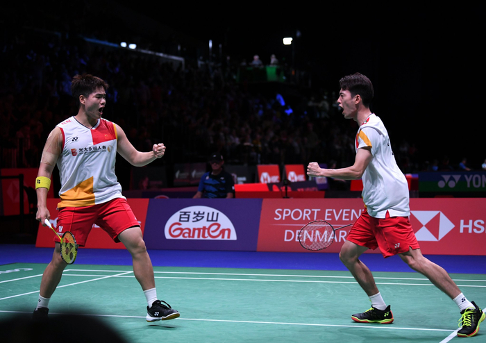 竞争窗口中 竞争窗口中