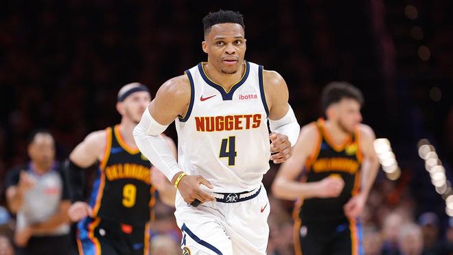 尤其是在球 尤其是在球