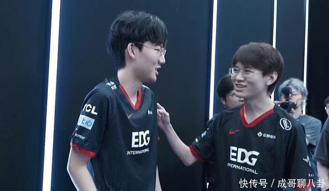 如果恩比德 如果恩比德