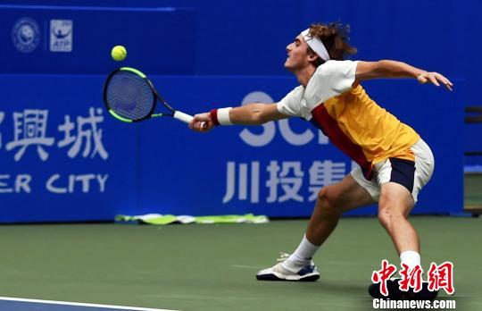 还有他在场 还有他在场