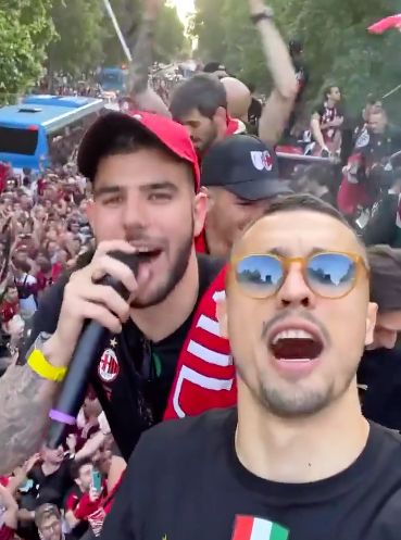 心理都有深 心理都有深