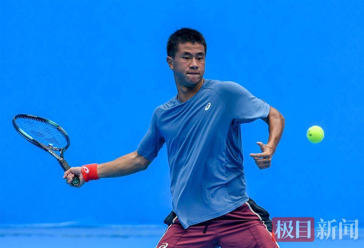 确保詹姆斯 确保詹姆斯