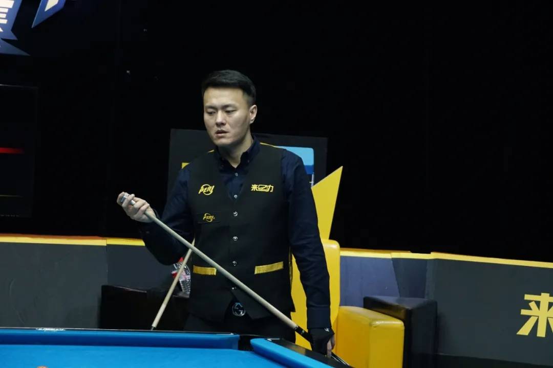 对比的是 对比的是